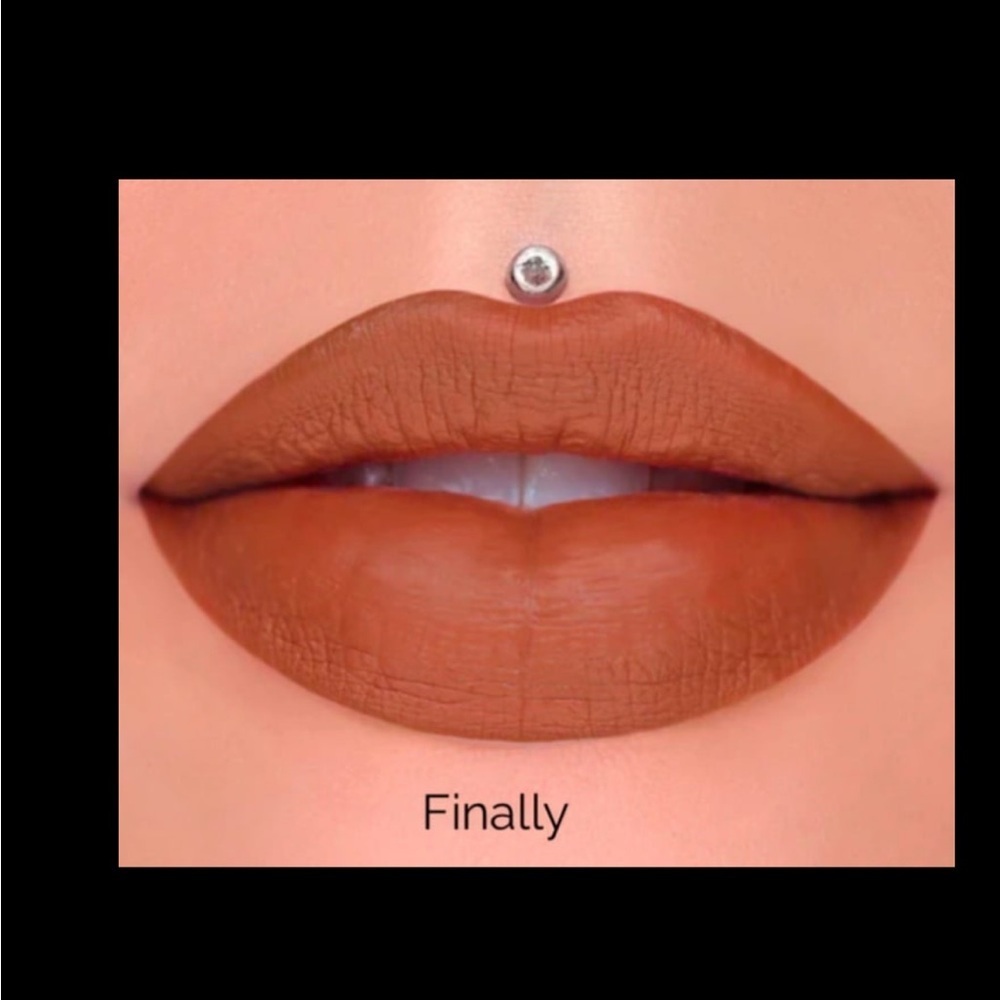 New jeffree star velour liquid lipstick - Picture 7 of 7
